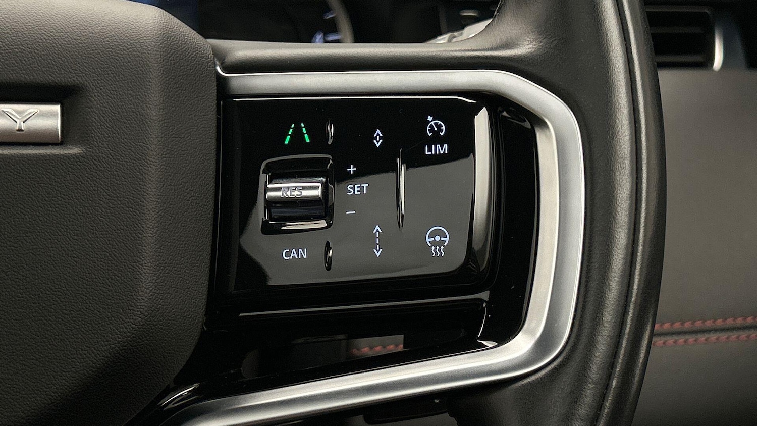 Used Land Rover Discovery Sport 2022 for sale - 76166843: Photo 35