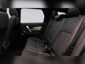 Used Land Rover Discovery Sport 2022 for sale - 76166843: Photo