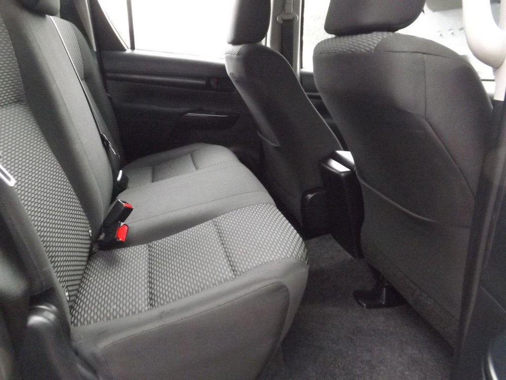 Used Toyota Hilux 2019 for sale - 76147927: Photo 14