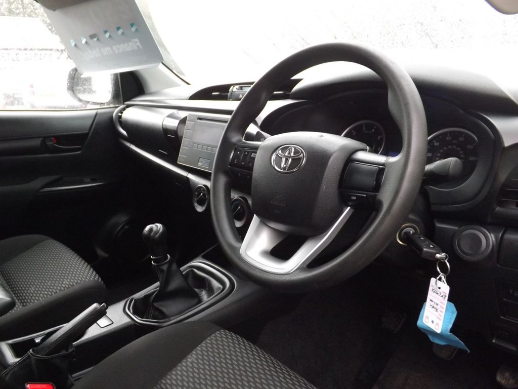 Used Toyota Hilux 2019 for sale - 76147927: Photo 15