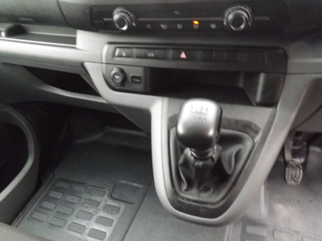 Used Vauxhall Vivaro 2022 for sale - 77463480: Photo 17