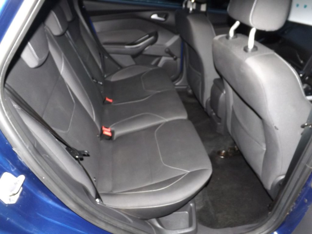 Used Ford Focus 2015 for sale - 77026837: Photo 13