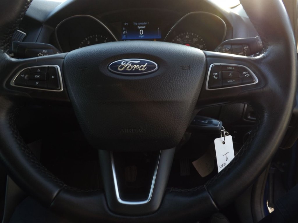 Used Ford Focus 2015 for sale - 77026837: Photo 18