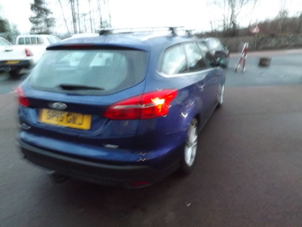 Used Ford Focus 2015 for sale - 77026837: Photo 9