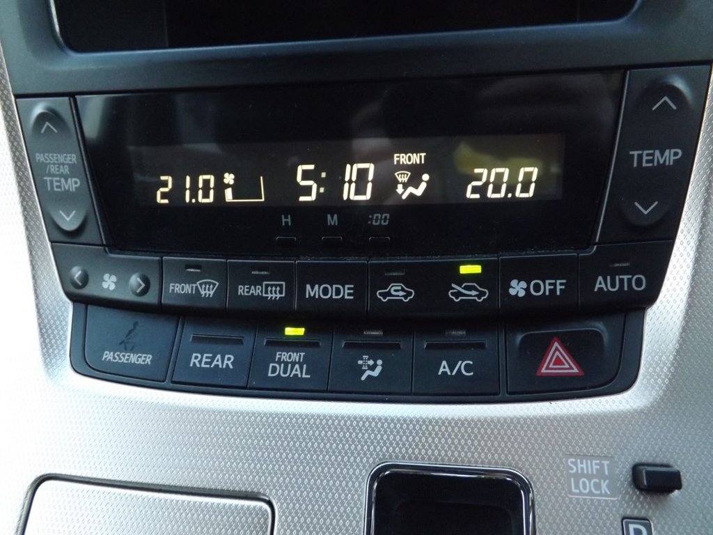 Used Toyota Vellfire 2024 for sale - 77780081: Photo 21