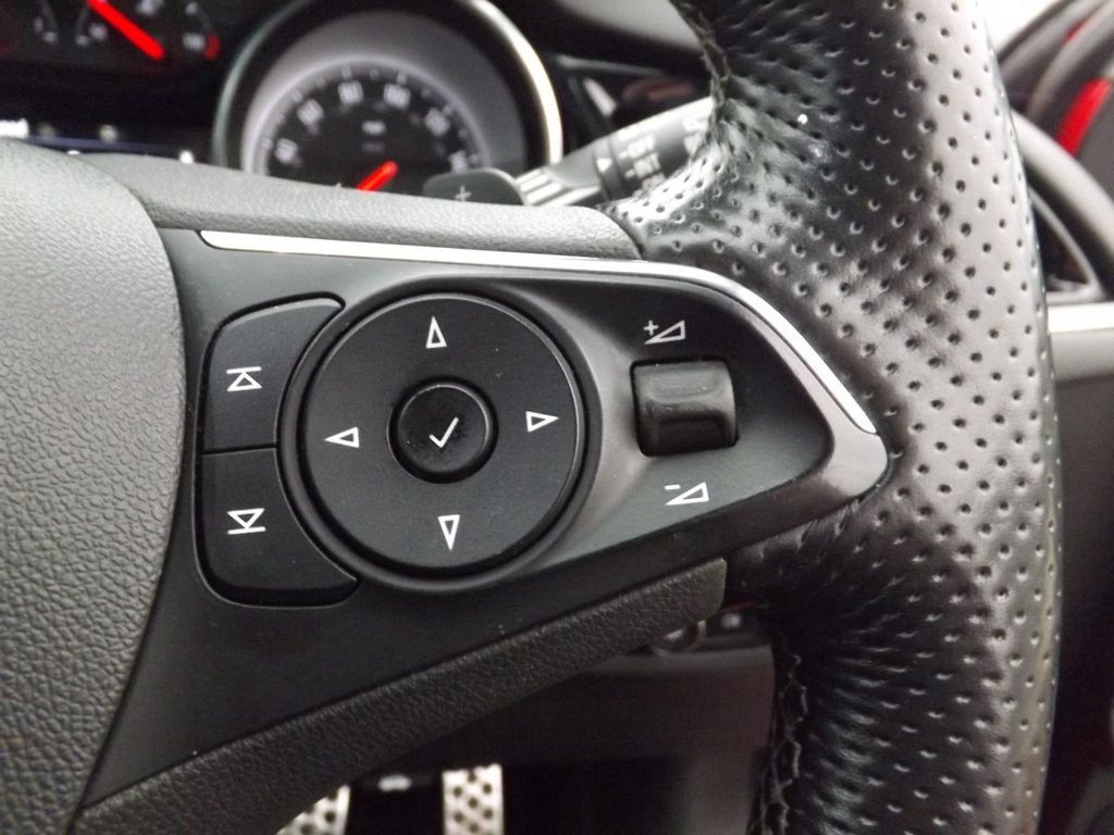 Used Vauxhall Insignia 2017 for sale - 77236510: Photo 25