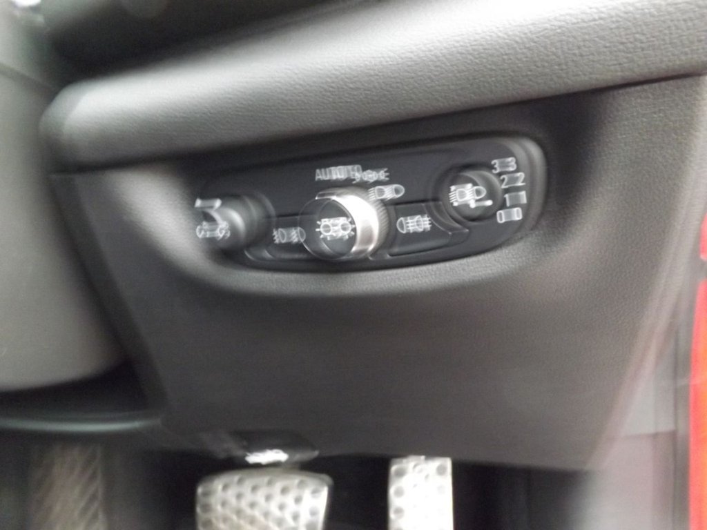 Used Vauxhall Insignia 2017 for sale - 77236510: Photo 27