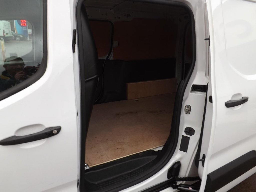 Used Peugeot Partner 2024 for sale - 77452020: Photo 6