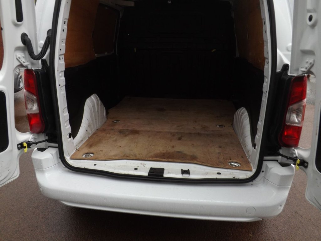 Used Vauxhall Combo 2023 for sale - 77024078: Photo 8