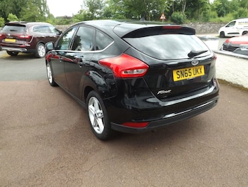 Used Ford Focus 2015 for sale - 78887335: Photo