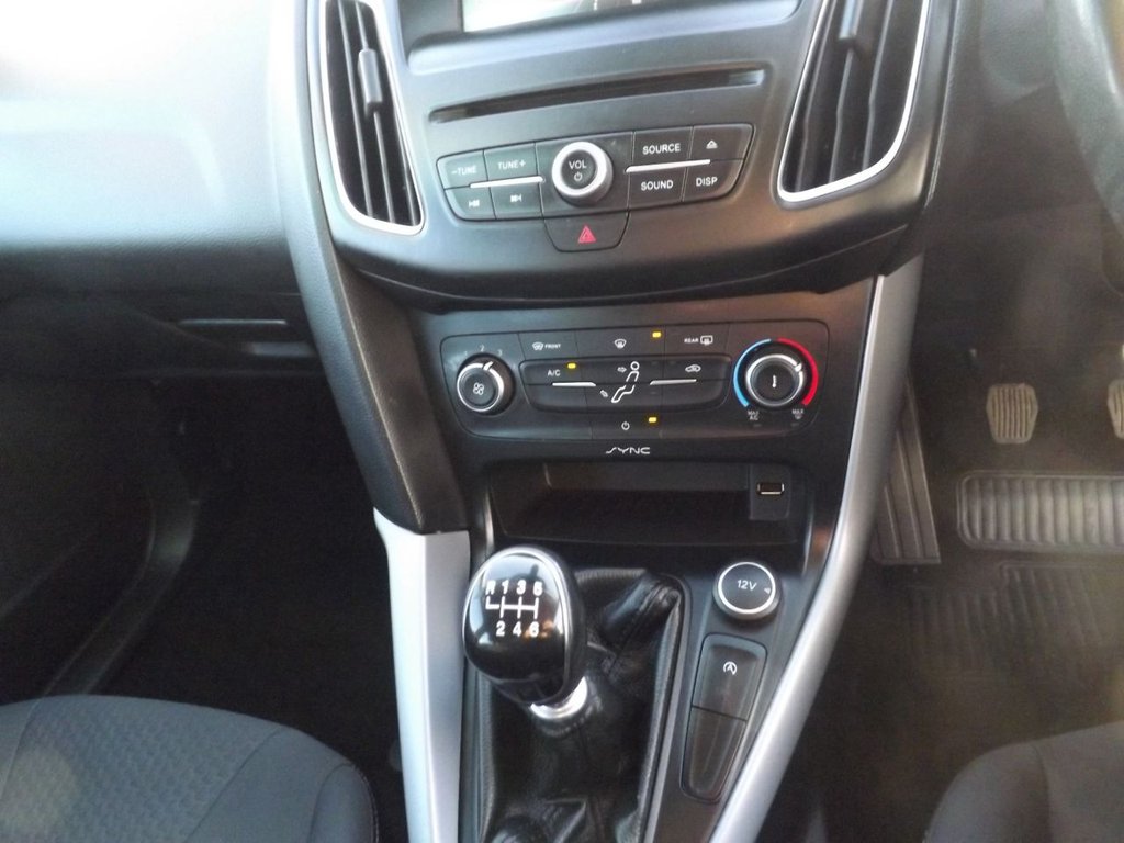 Used Ford Focus 2015 for sale - 77820685: Photo 17