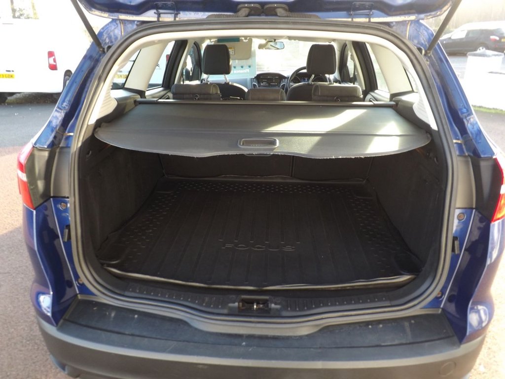 Used Ford Focus 2015 for sale - 77820685: Photo 9