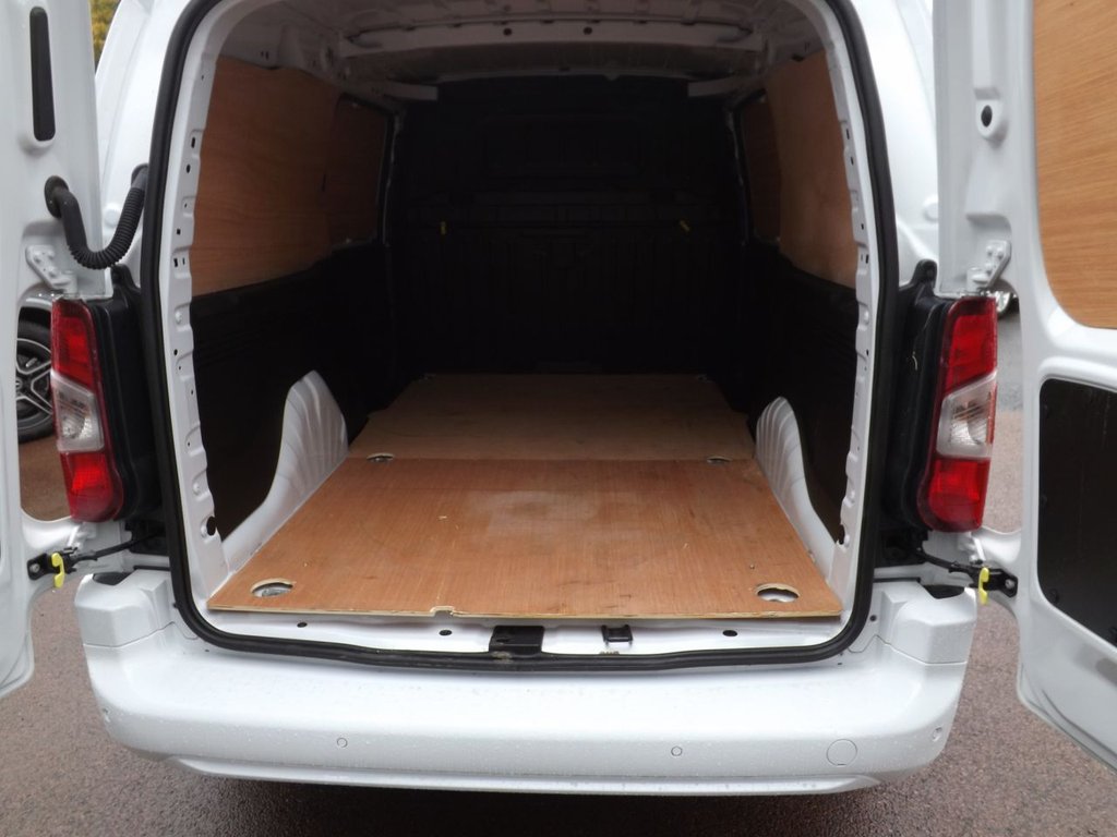 Used Vauxhall Combo 2023 for sale - 77024080: Photo 8