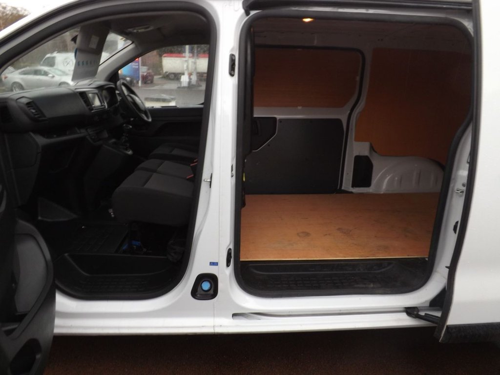 Used Toyota ProAce 2023 for sale - 77451952: Photo 6