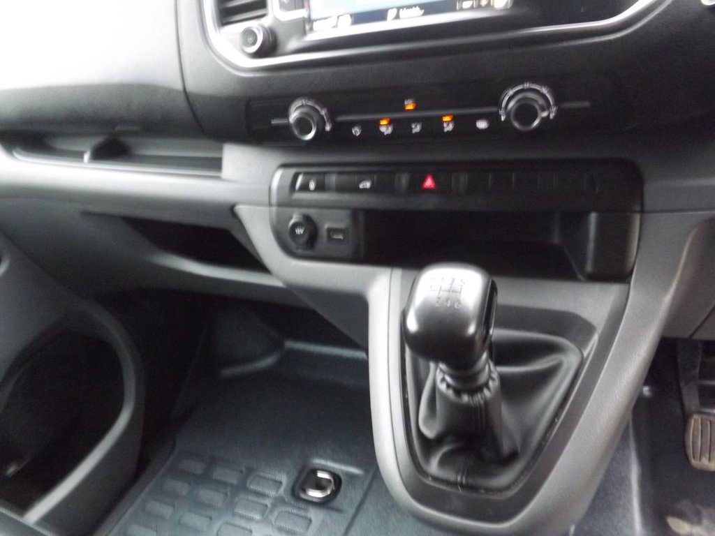 Used Vauxhall Vivaro 2020 for sale - 77451994: Photo 17