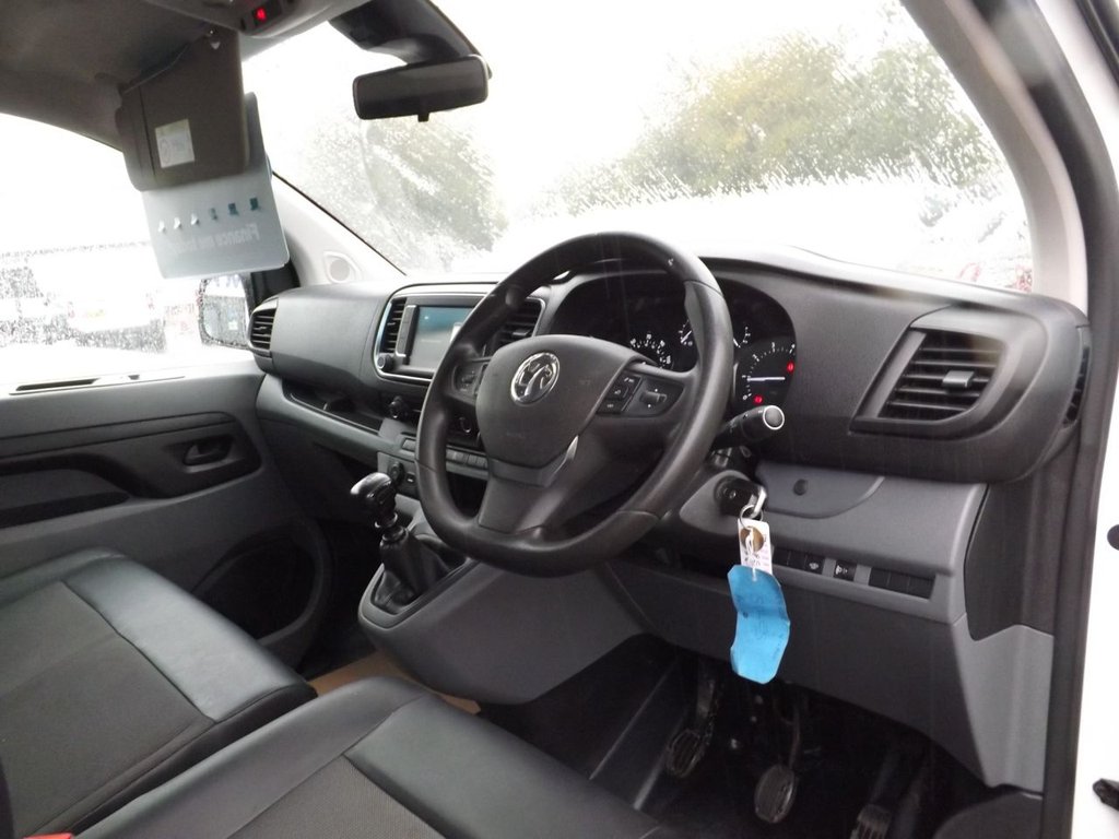 Used Vauxhall Vivaro 2019 for sale - 76162996: Photo 11