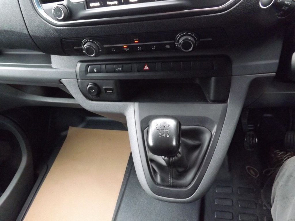 Used Vauxhall Vivaro 2019 for sale - 76162996: Photo 14