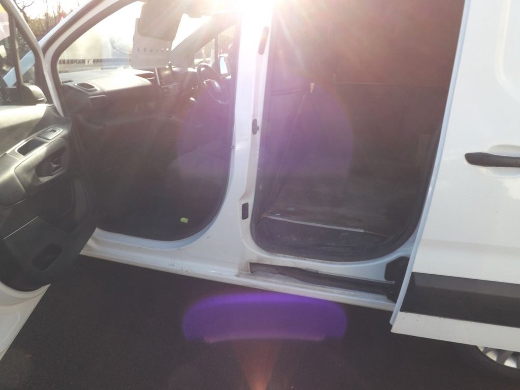 Used Citroen Berlingo 2021 for sale - 77024091: Photo 6