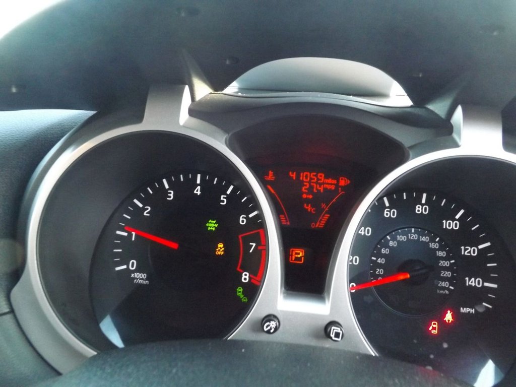 Used Nissan Juke 2014 for sale - 76745043: Photo 16