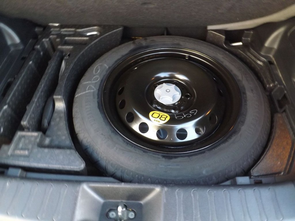 Used Nissan Juke 2014 for sale - 76745043: Photo 7