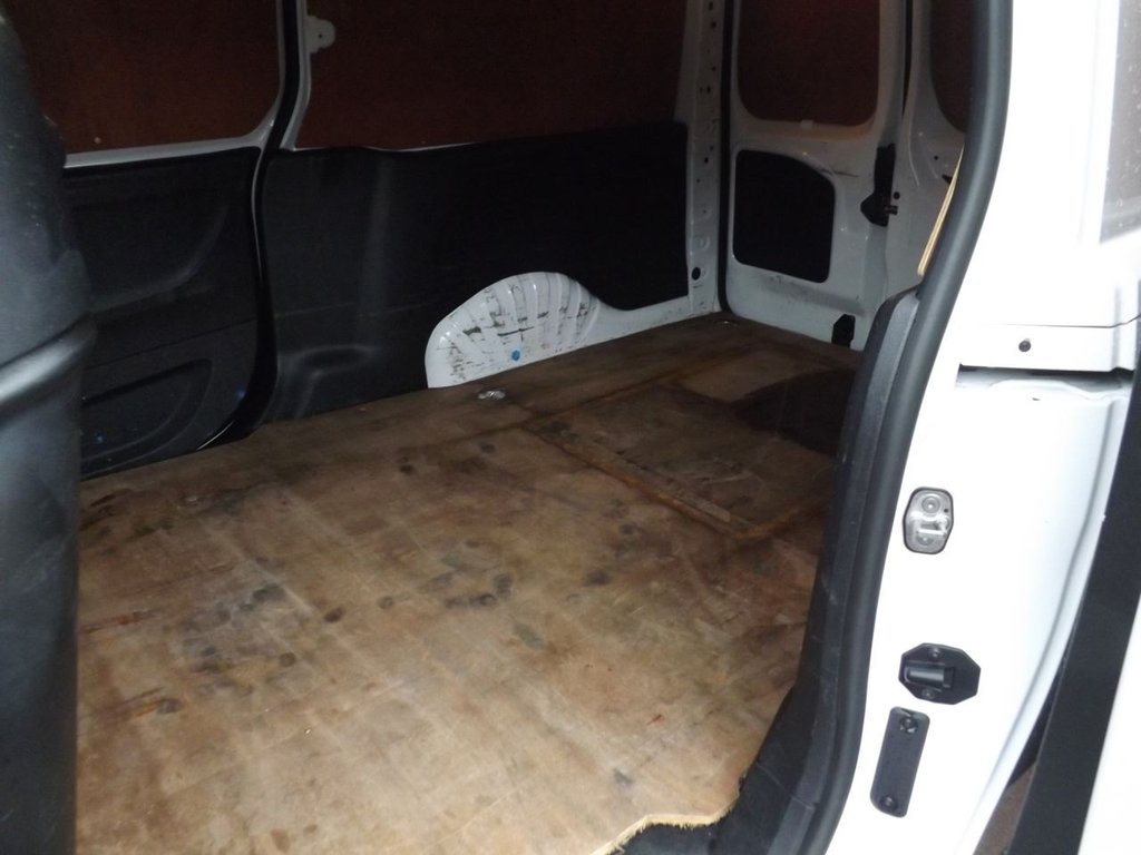 Used Vauxhall Combo 2020 for sale - 76163005: Photo 6
