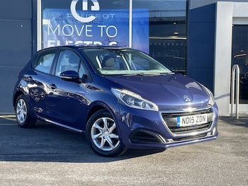 Used Peugeot 208 2015 for sale - 77099033: Photo