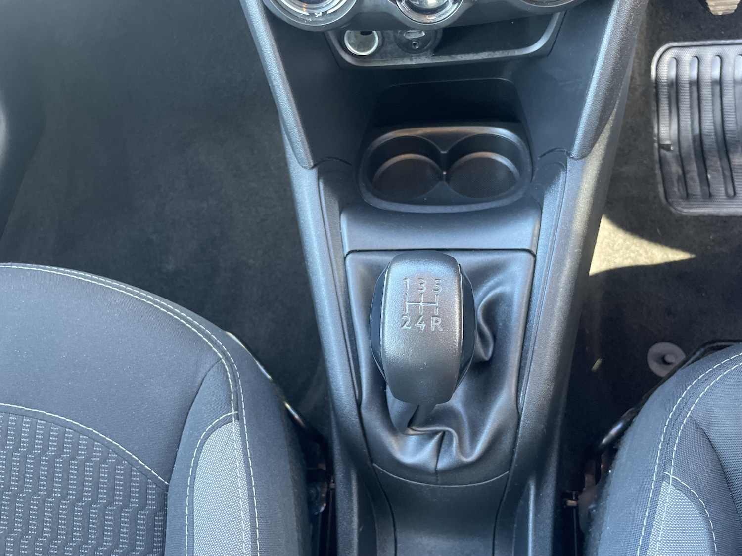 Used Peugeot 208 2015 for sale - 77099033: Photo 21