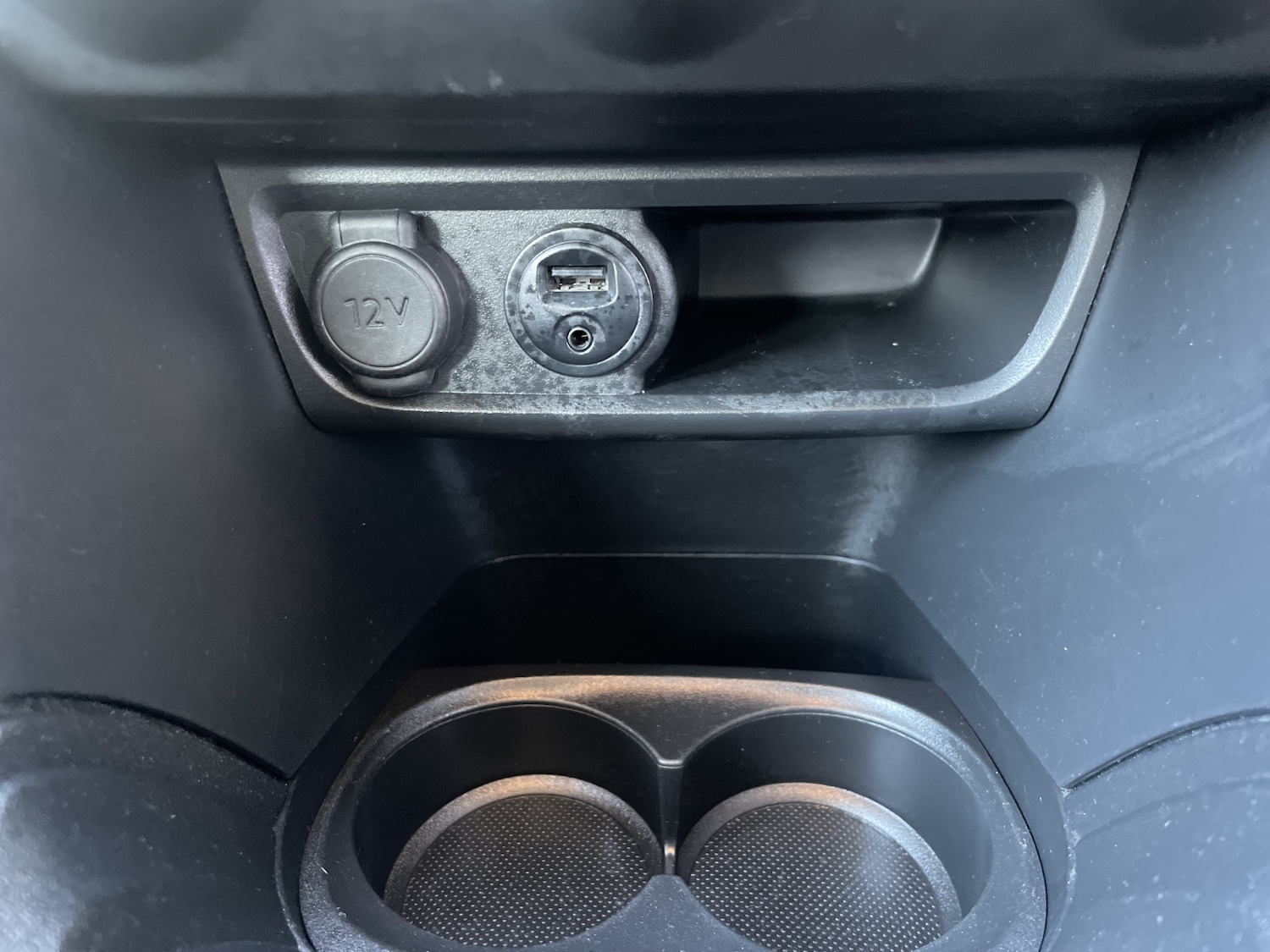 Used Peugeot 208 2015 for sale - 77099033: Photo 22