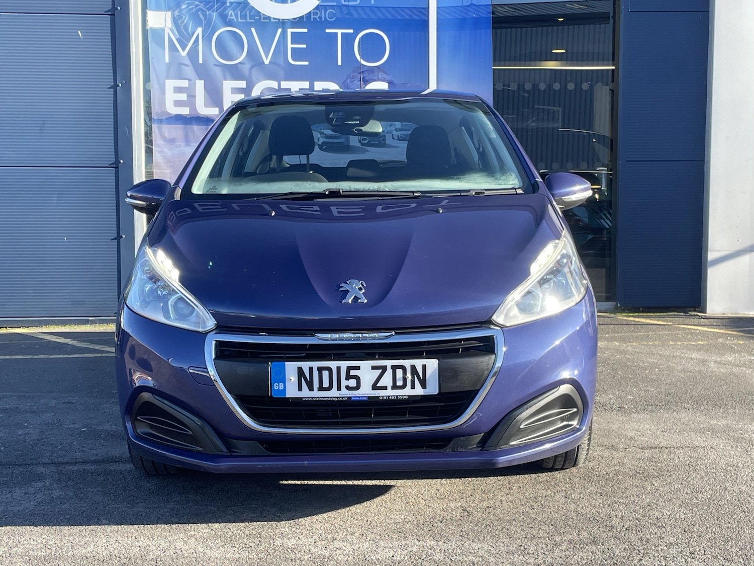 Used Peugeot 208 2015 for sale - 77099033: Photo 6