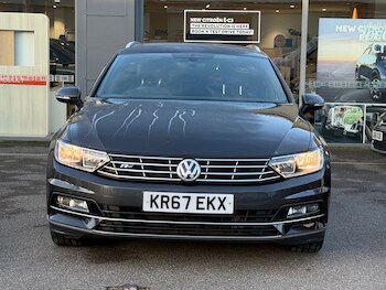 Used Volkswagen Passat 2017 for sale - 77256419: Photo