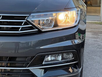 Used Volkswagen Passat 2017 for sale - 77256419: Photo