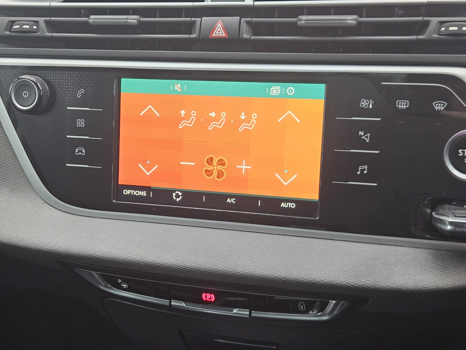 Used Citroen Grand C4 Picasso 2019 for sale - 77942061: Photo 19