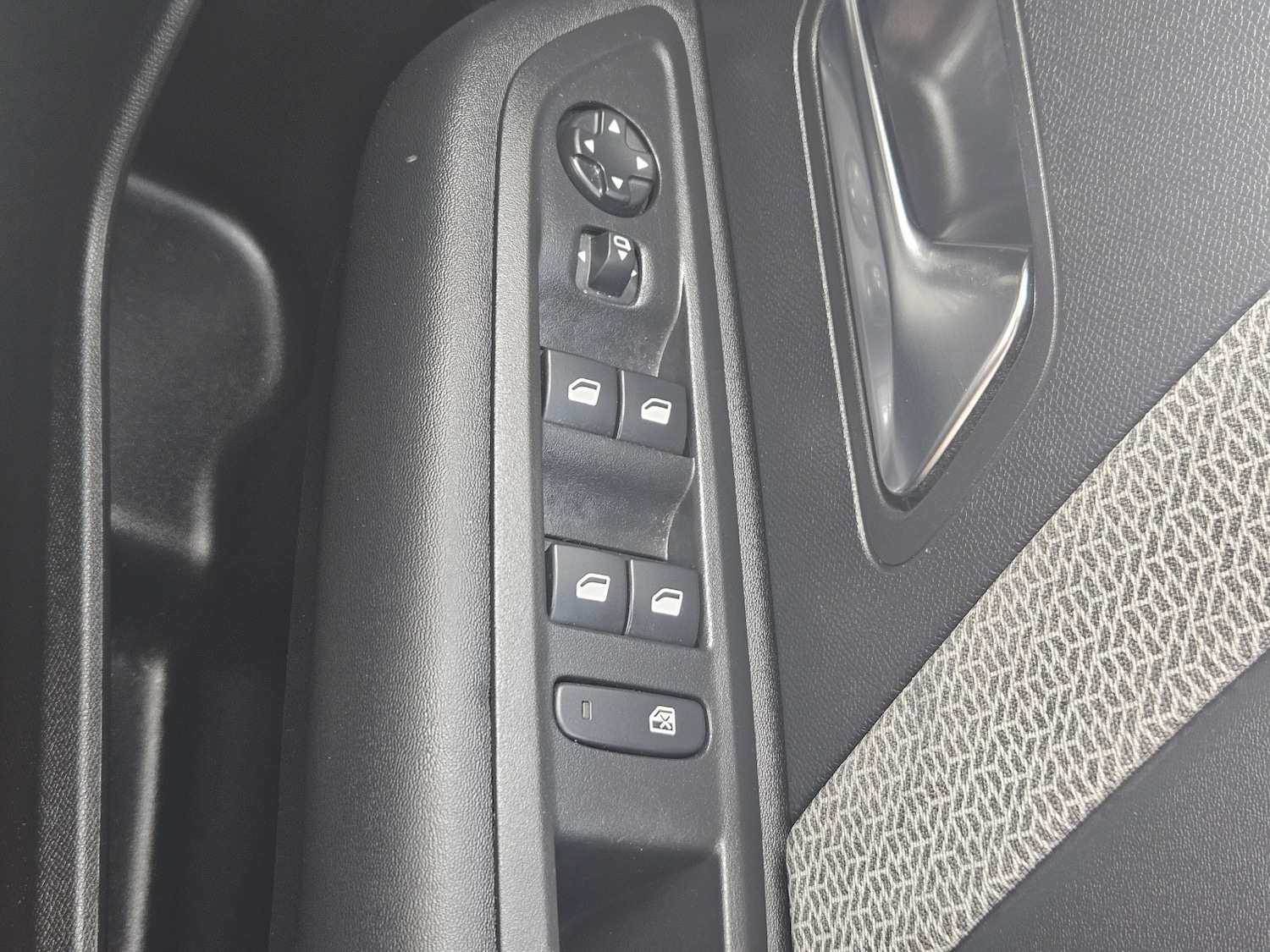 Used Citroen C4 2024 for sale - 76709606: Photo 19