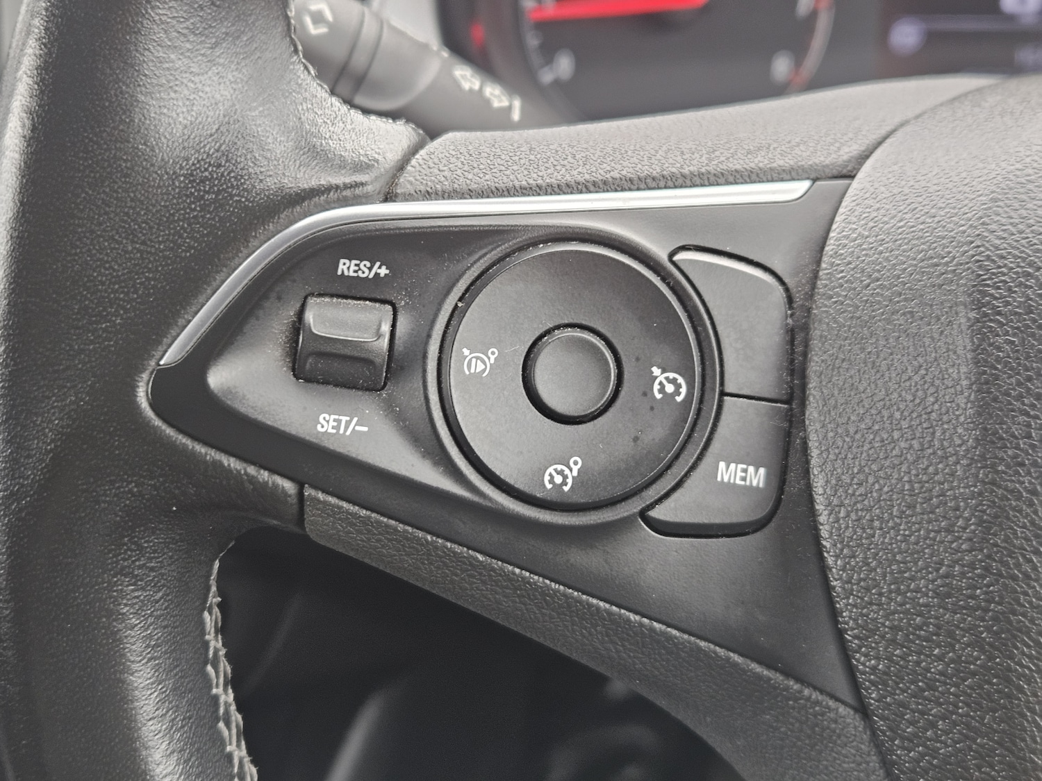 Used Vauxhall Crossland X 2018 for sale - 76870181: Photo 13