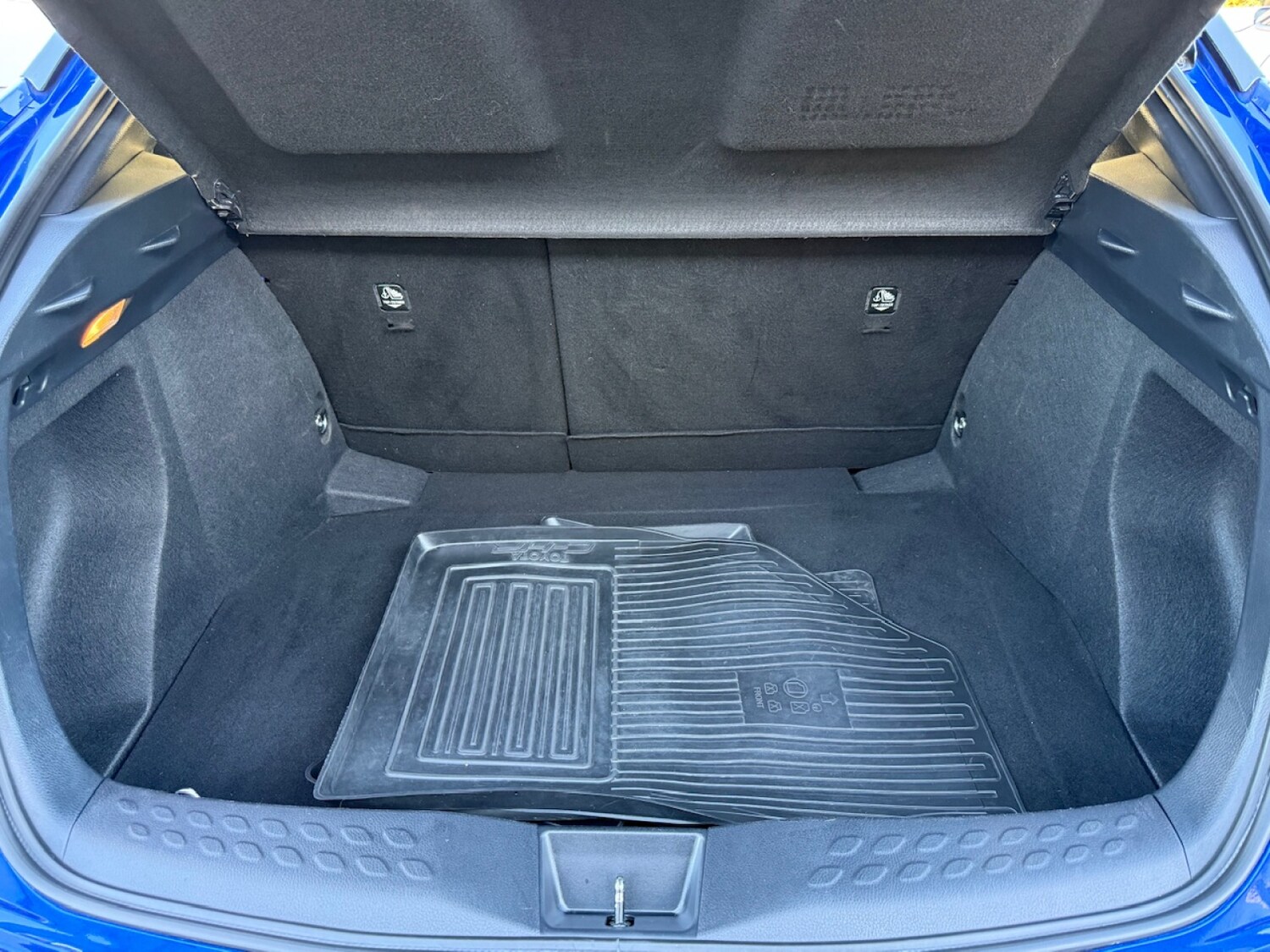 Used Toyota C-HR 2020 for sale - 76037833: Photo 16