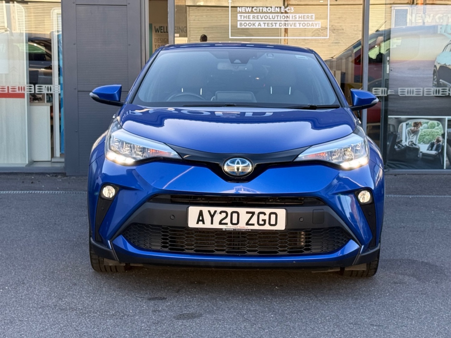 Used Toyota C-HR 2020 for sale - 76037833: Photo 2