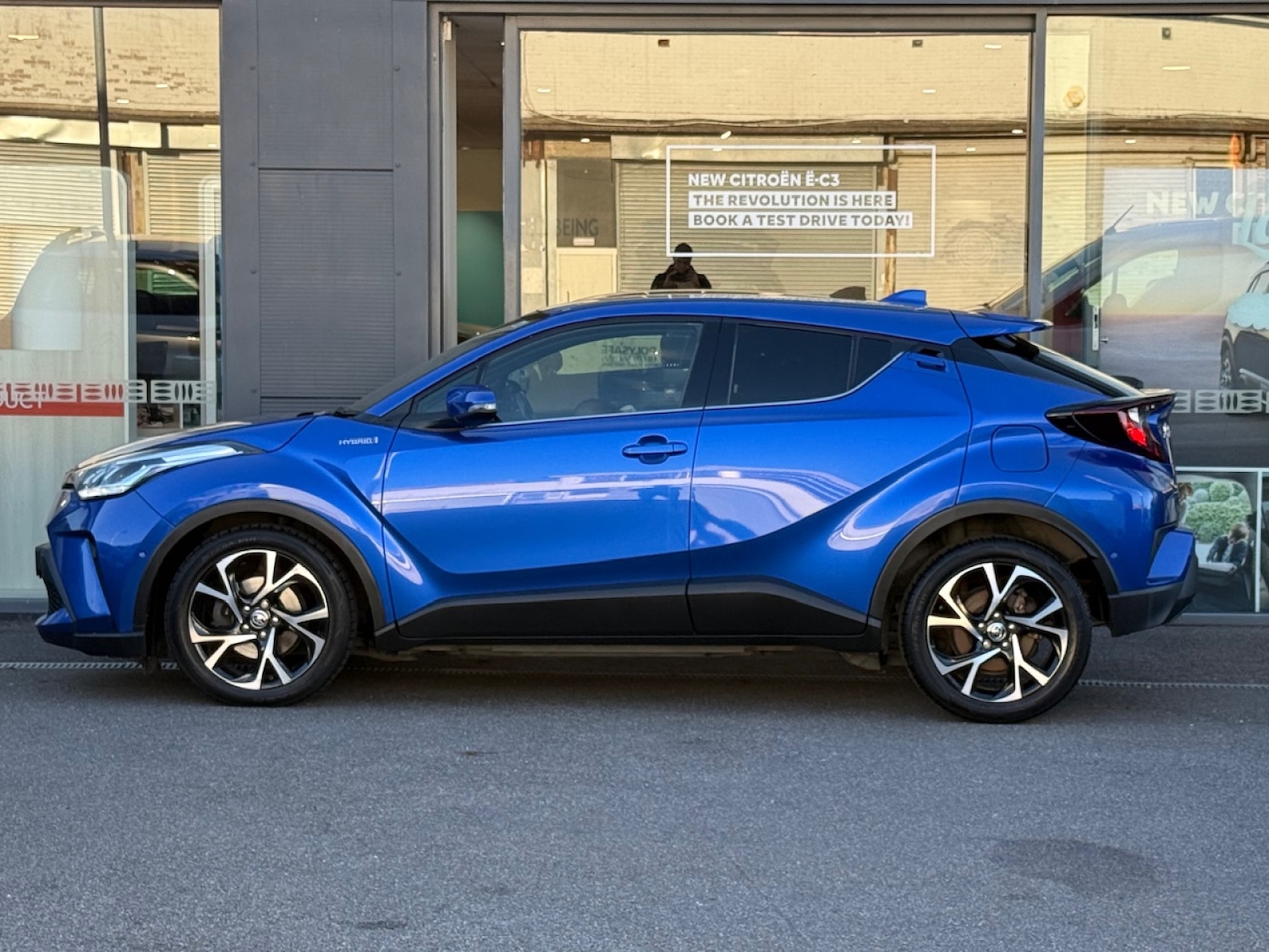 Used Toyota C-HR 2020 for sale - 76037833: Photo 3