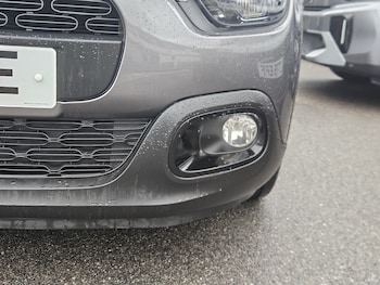 Used Citroen C3 2021 for sale - 76332176: Photo