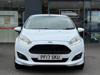 Used Ford Fiesta 2017 for sale - 76196134: Photo 2