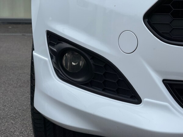 Used Ford Fiesta 2017 for sale - 76196134: Photo 6
