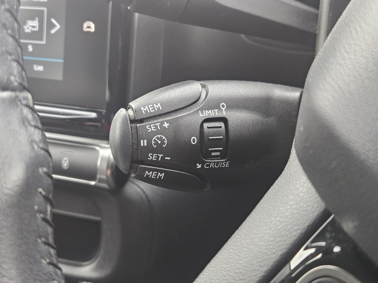 Used Citroen C3 2019 for sale - 76870183: Photo 17