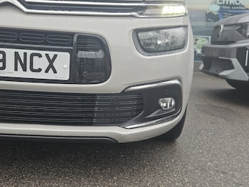 Used Citroen C4 Grand Picasso 2019 for sale - 76321944: Photo