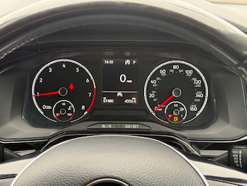 Used Volkswagen Polo 2019 for sale - 77975508: Photo