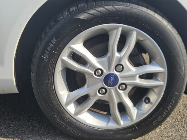 Used Ford Fiesta 2015 for sale - 75467899: Photo 11