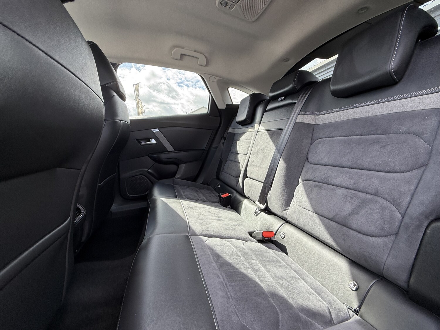 Used Citroen C4 2024 for sale - 75763881: Photo 10