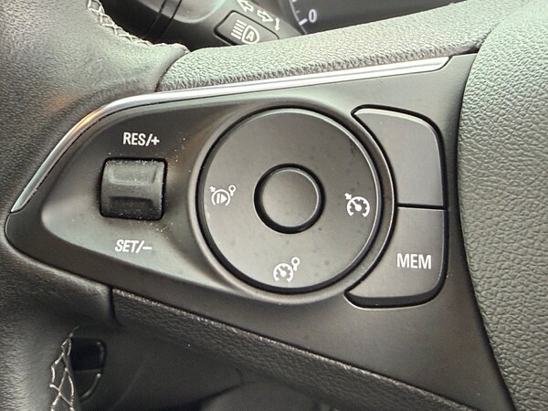 Used Vauxhall Crossland 2022 for sale - 76196125: Photo 23