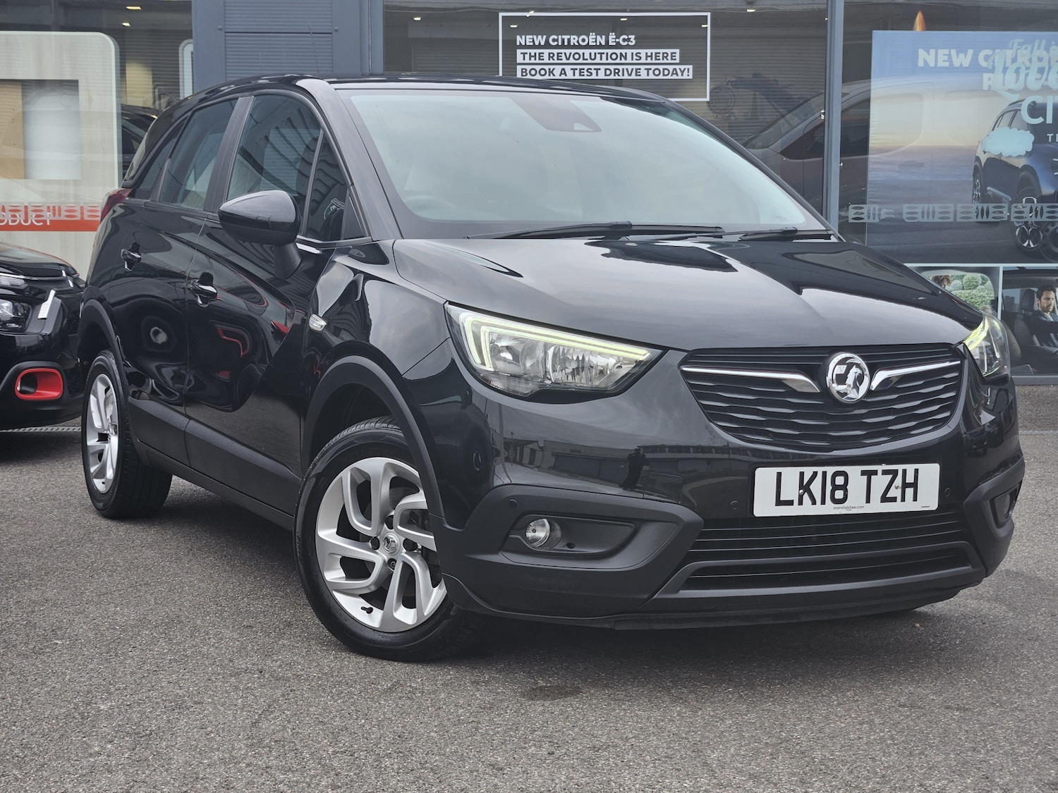Used Vauxhall Crossland X 2018 for sale - 76321893: Photo 1