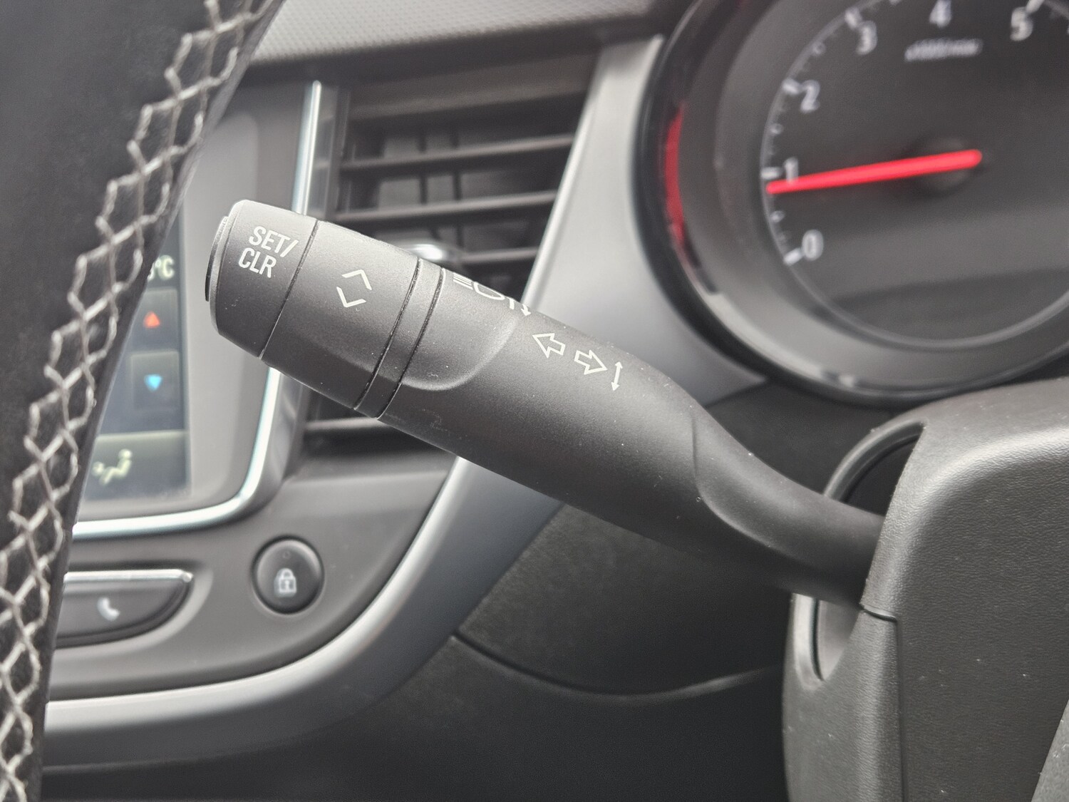 Used Vauxhall Crossland X 2018 for sale - 76321893: Photo 15