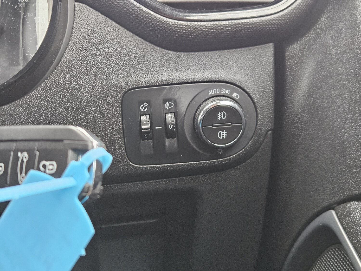 Used Vauxhall Crossland X 2018 for sale - 76321893: Photo 18