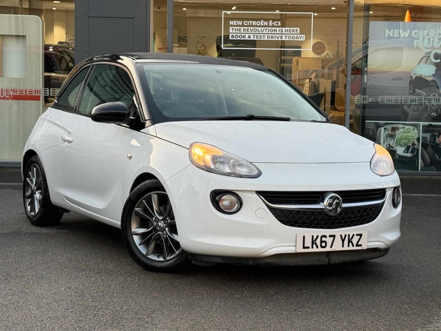 Used Vauxhall ADAM 2017 for sale - 76881699: Photo 1